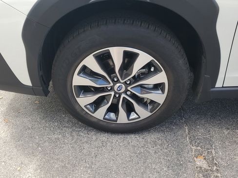 Used 2025 Subaru Outback Limited w/ Popular Package #2 image 4