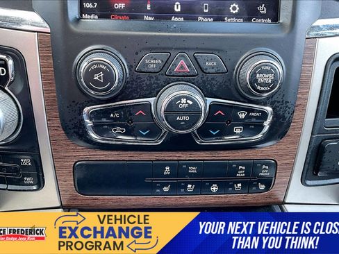 Used 2018 RAM 1500 Laramie w/ Convenience Group AWD/4WD image 27
