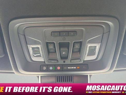 Used 2025 GMC Sierra 1500 Denali Ultimate AWD/4WD image 33