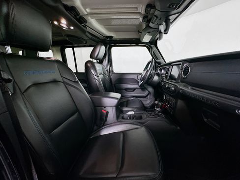 Used 2022 Jeep Wrangler Unlimited Rubicon 4xe w/ Steel Bumper Group image 30