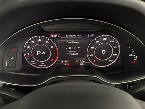 Used 2018 Audi Q7 3.0T Prestige w/ Prestige Package AWD/4WD image 26
