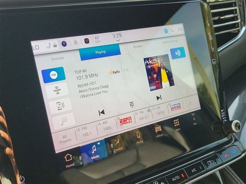 Used 2024 Jeep Wagoneer 4WD image 23