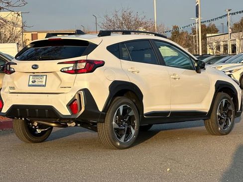 New 2026 Subaru Crosstrek 2.5i Limited w/ Crosstrek Mirror Package image 4