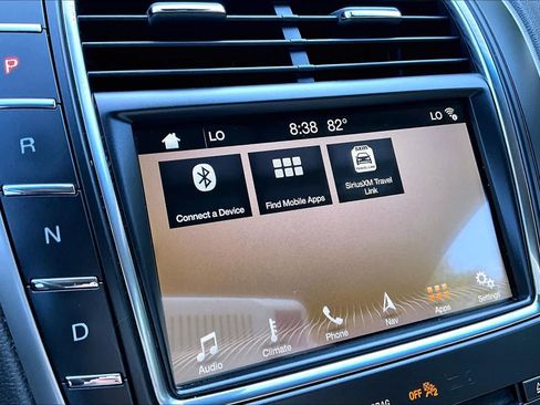 Used 2018 Lincoln MKX Select w/ Select Plus Package FWD image 37