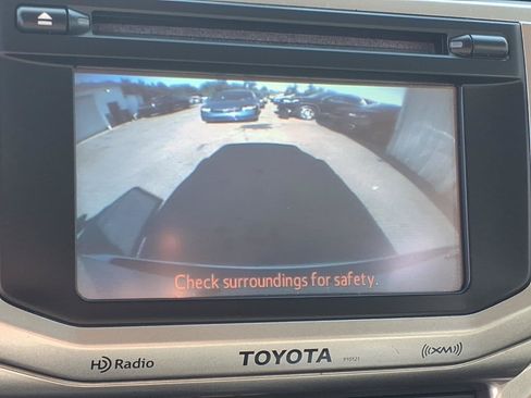Used 2012 Toyota 4Runner SR5 AWD/4WD image 9
