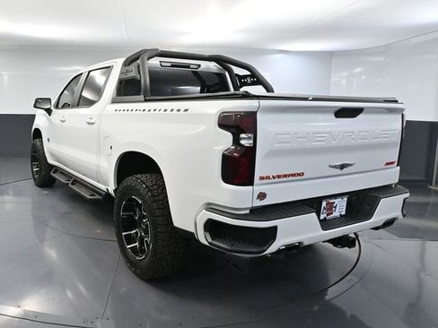 Used 2021 Chevrolet Silverado 1500 RST AWD/4WD image 9