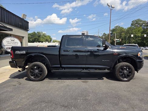 Used 2019 RAM 2500 Laramie w/ Night Edition AWD/4WD image 7