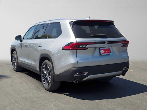 Certified 2024 Toyota Grand Highlander AWD Hybrid image 5