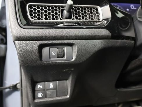 Used 2022 Honda Civic Sport Touring image 21