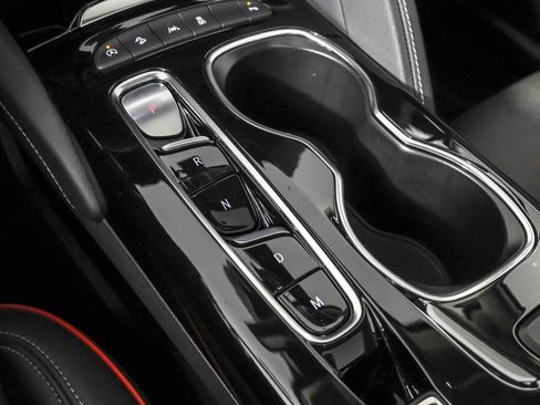 Used 2023 Buick Envision Essence w/ Sport Touring Package image 33