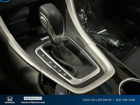 Used 2015 Ford Fusion SE FWD image 25