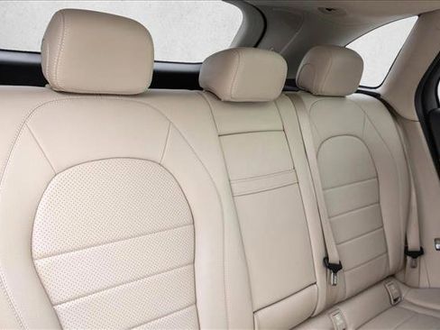 Certified 2018 Mercedes-Benz GLC 300 4MATIC image 29