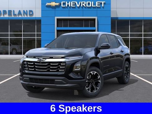 New 2026 Chevrolet Equinox LT w/ Convenience Package II AWD/4WD image 7