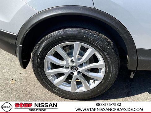 Used 2021 Nissan Rogue Sport S AWD/4WD image 6