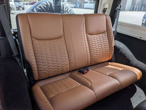 Used 2014 Jeep Wrangler Sport w/ Quick Order Package 24S AWD/4WD image 26