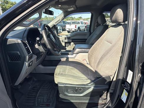 Used 2016 Ford F150 XLT w/ Equipment Group 302A Luxury AWD/4WD image 15