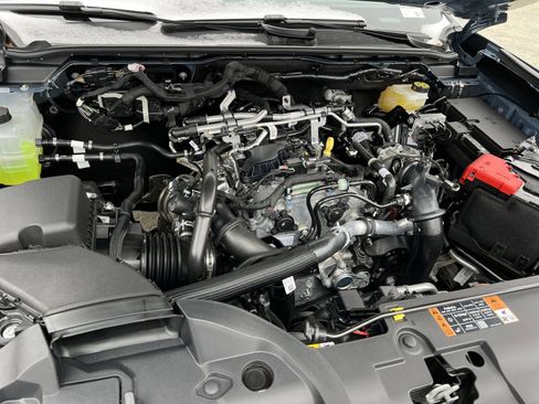 New 2025 Ford Ranger Lariat w/ FX4 Off-Road Package image 27