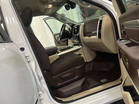 Used 2018 RAM 2500 Big Horn image 30