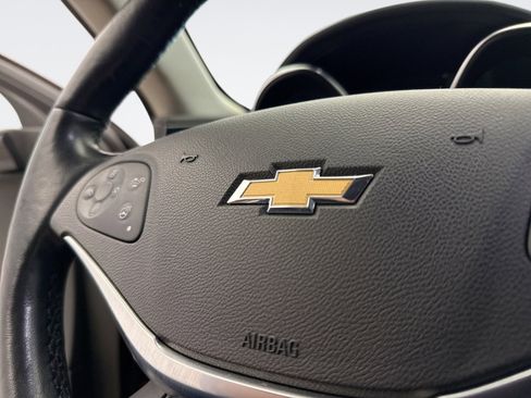 Used 2016 Chevrolet Impala LTZ w/ Enhanced Convenience Package image 17