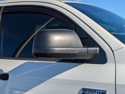 Used 2017 Toyota Tundra SR5 image 11