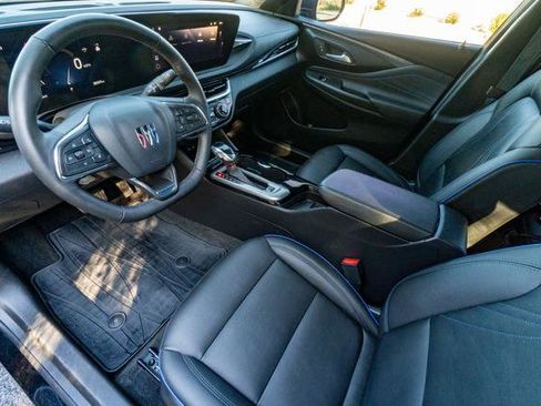 Used 2024 Buick Envista Sport Touring w/ Convenience I Package image 19