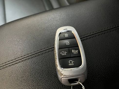 Used 2023 Hyundai Santa Cruz Limited AWD/4WD image 44