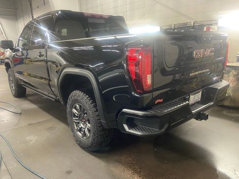 Used 2025 GMC Sierra 1500 AT4X image 2