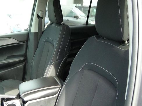 Certified 2023 Jeep Grand Cherokee L Laredo image 16