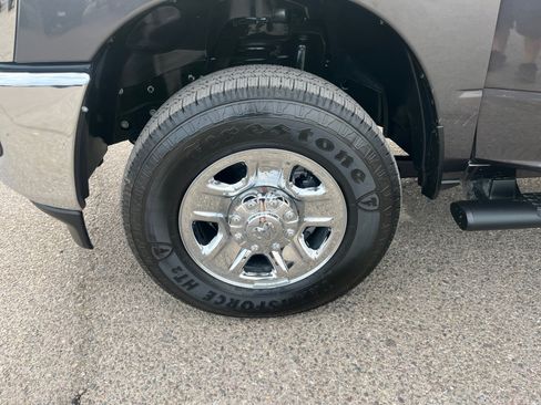 Used 2025 RAM 2500 Tradesman AWD/4WD image 25