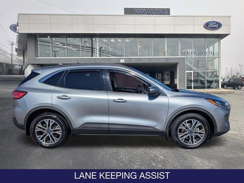 Certified 2022 Ford Escape SEL image 2