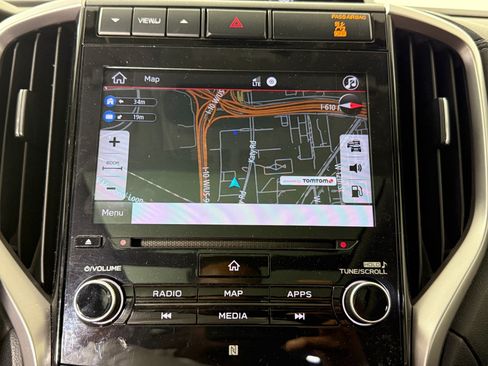 Used 2020 Subaru Ascent Touring AWD/4WD image 16