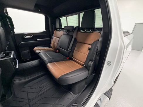 Certified 2025 Chevrolet Silverado 1500 High Country w/ High Country Premium Package image 28