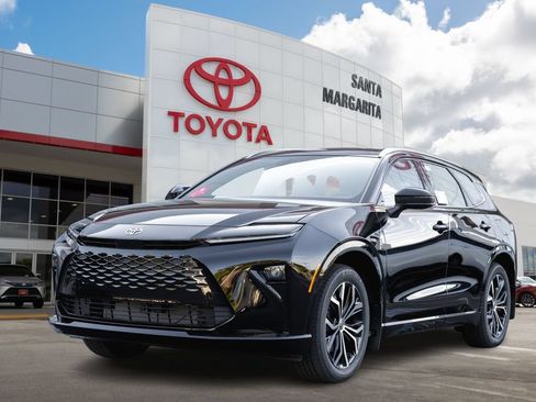 New 2026 Toyota Crown Signia AWD/4WD image 1