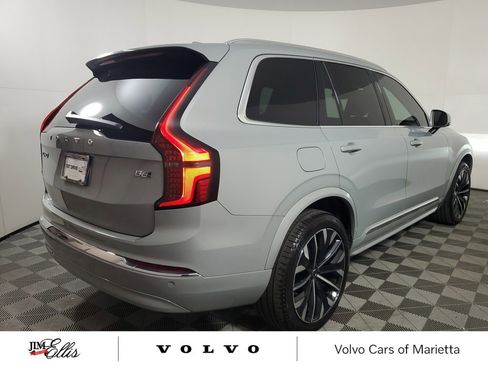 Certified 2025 Volvo XC90 B6 Core w/ Climate Package image 7