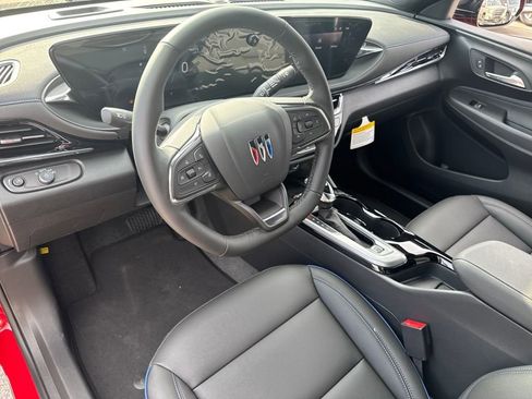 New 2026 Buick Envista Sport Touring image 10