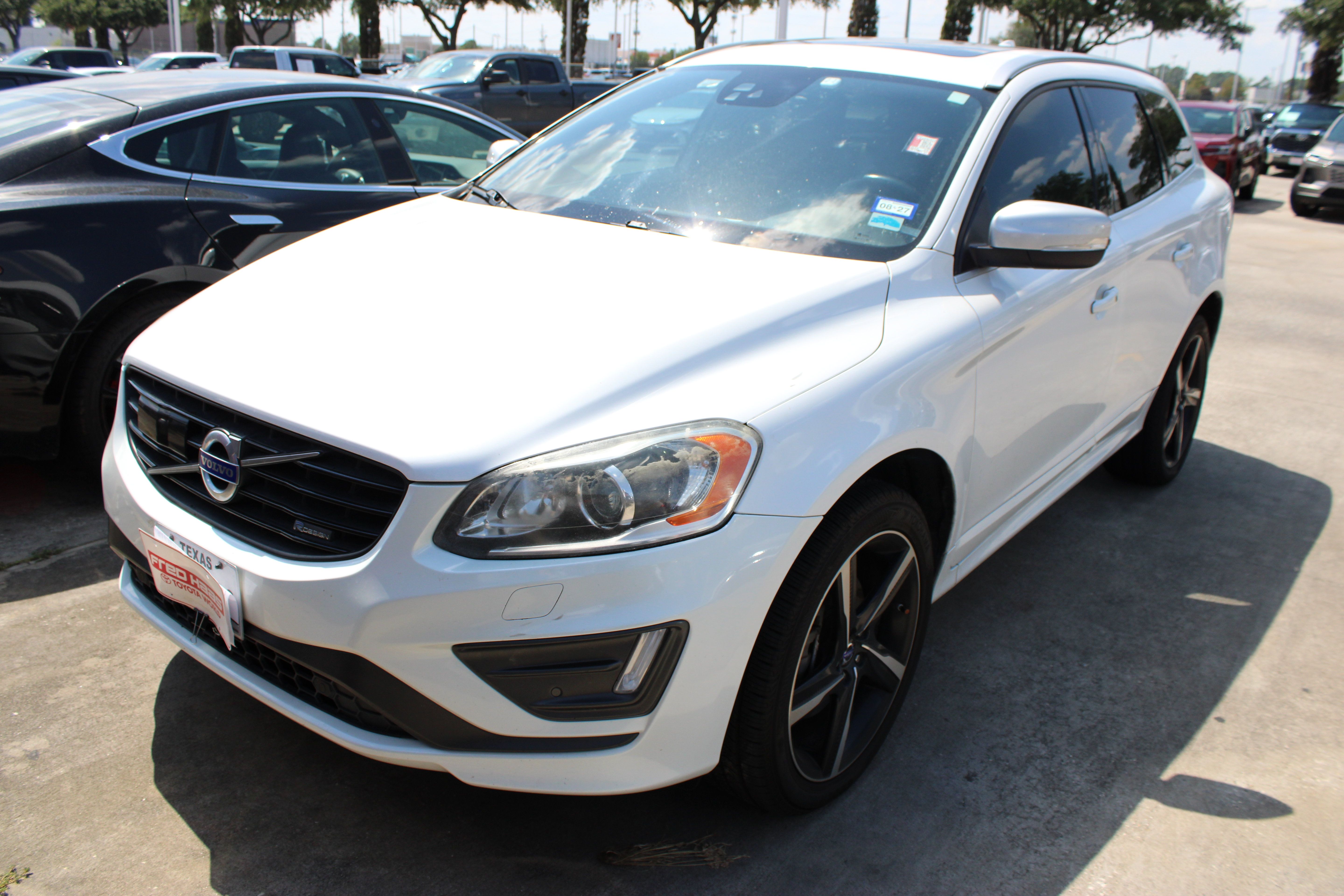 Used 2015 Volvo XC60 T6 R-Design Platinum AWD/4WD image 3