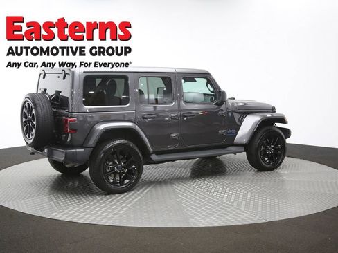Used 2025 Jeep Wrangler Unlimited Sahara image 41