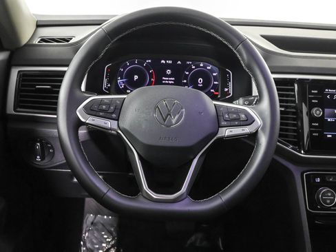 Used 2023 Volkswagen Atlas SE w/ Panoramic Sunroof Package AWD/4WD image 25