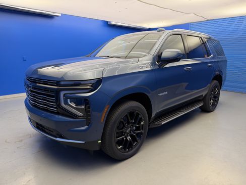 New 2026 Chevrolet Tahoe High Country w/ Sun And Tow Package AWD/4WD image 4