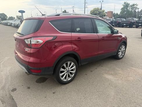 Used 2017 Ford Escape Titanium w/ Equipment Group 301A AWD/4WD image 10