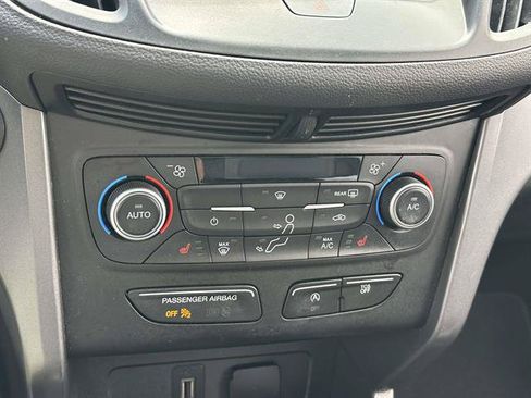 Used 2019 Ford Escape SEL AWD/4WD image 21