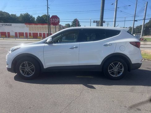 Used 2018 Hyundai Santa Fe Sport FWD image 2