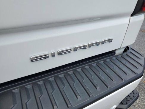 Used 2024 GMC Sierra 1500 Denali Ultimate AWD/4WD image 6