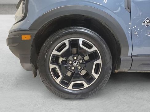 Used 2024 Ford Bronco Sport Outer Banks w/ Tech Package image 23