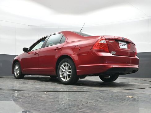 Used 2010 Ford Fusion S image 45
