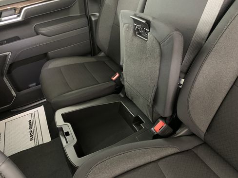 New 2026 Chevrolet Silverado 1500 LT image 32