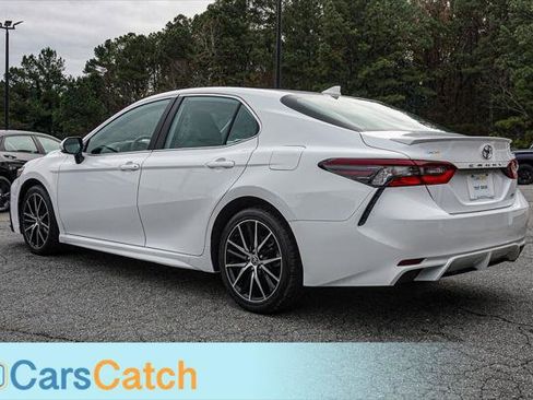 Used 2023 Toyota Camry SE image 13