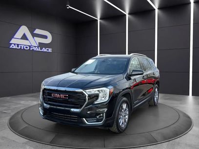 Used 2023 GMC Terrain SLT