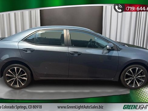Used 2017 Toyota Corolla SE FWD image 6
