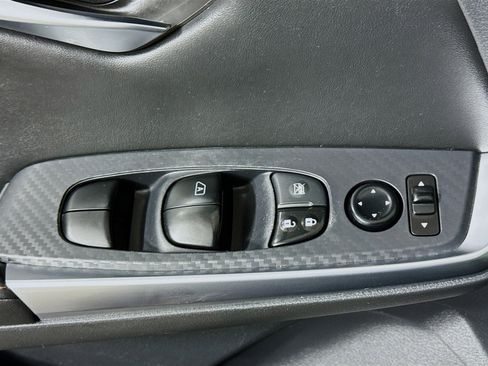 Used 2023 Nissan Sentra SR w/ Midnight Edition Package image 24